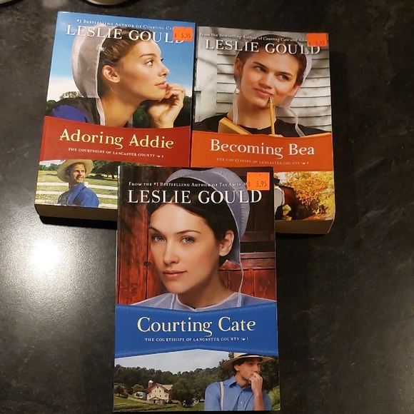 Lot Of 3 LESLIE GOULD SC AMISH ROMANCE 4 BOOKS New - Picture 1 of 5